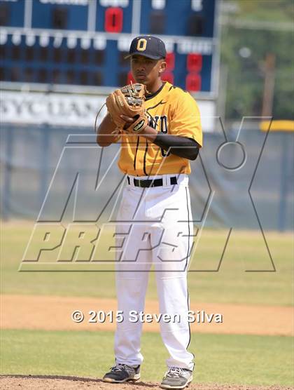 Thumbnail 3 in El Camino Real vs. Bishop O'Dowd (65th Annual San Diego Lions Tournament) photogallery.