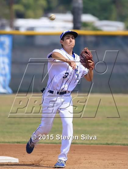 Thumbnail 3 in El Camino Real vs. Bishop O'Dowd (65th Annual San Diego Lions Tournament) photogallery.