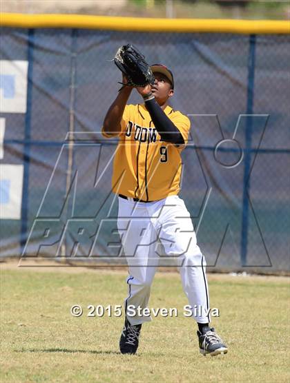 Thumbnail 3 in El Camino Real vs. Bishop O'Dowd (65th Annual San Diego Lions Tournament) photogallery.