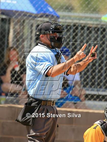Thumbnail 2 in El Camino Real vs. Bishop O'Dowd (65th Annual San Diego Lions Tournament) photogallery.