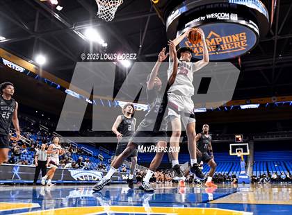 Thumbnail 1 in Sierra Canyon vs. JSerra Catholic photogallery.