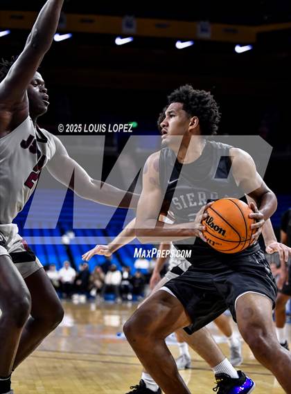 Thumbnail 2 in Sierra Canyon vs. JSerra Catholic photogallery.