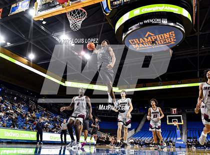 Thumbnail 2 in Sierra Canyon vs. JSerra Catholic photogallery.