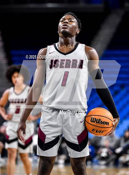 Thumbnail 2 in Sierra Canyon vs. JSerra Catholic photogallery.