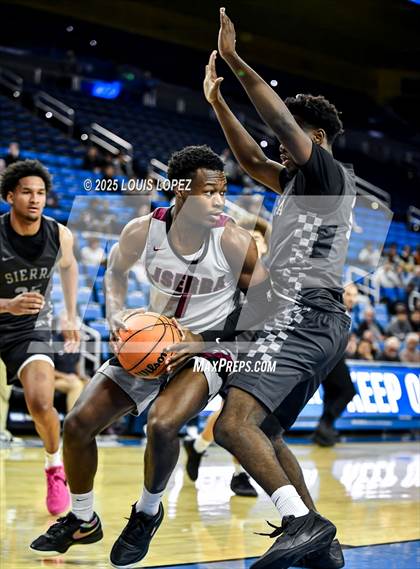 Thumbnail 1 in Sierra Canyon vs. JSerra Catholic photogallery.