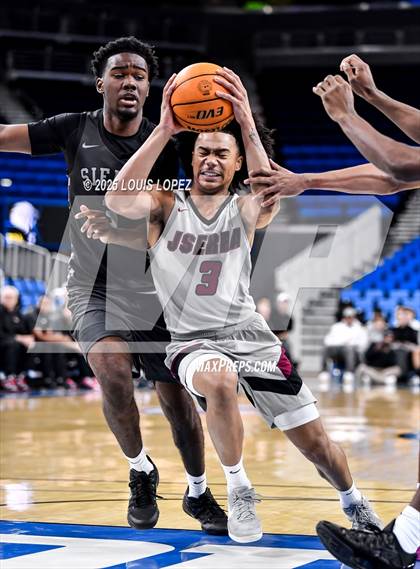 Thumbnail 1 in Sierra Canyon vs. JSerra Catholic photogallery.