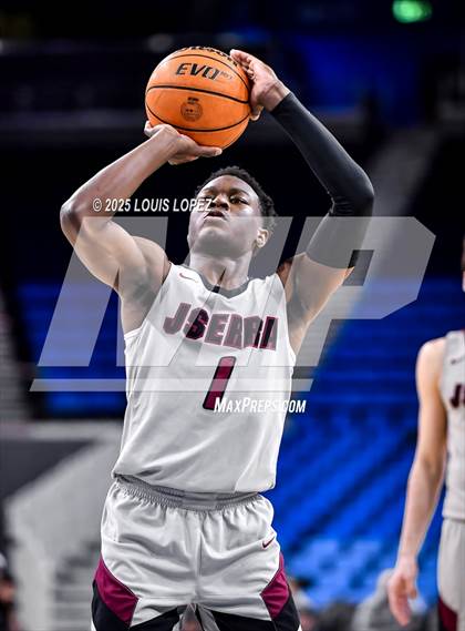 Thumbnail 3 in Sierra Canyon vs. JSerra Catholic photogallery.