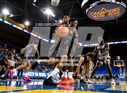 Thumbnail 2 in Sierra Canyon vs. JSerra Catholic photogallery.