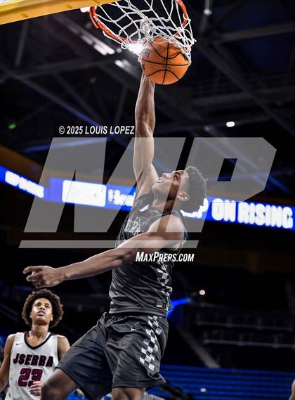 Thumbnail 2 in Sierra Canyon vs. JSerra Catholic photogallery.