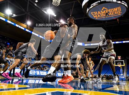 Thumbnail 1 in Sierra Canyon vs. JSerra Catholic photogallery.