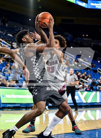 Thumbnail 3 in Sierra Canyon vs. JSerra Catholic photogallery.