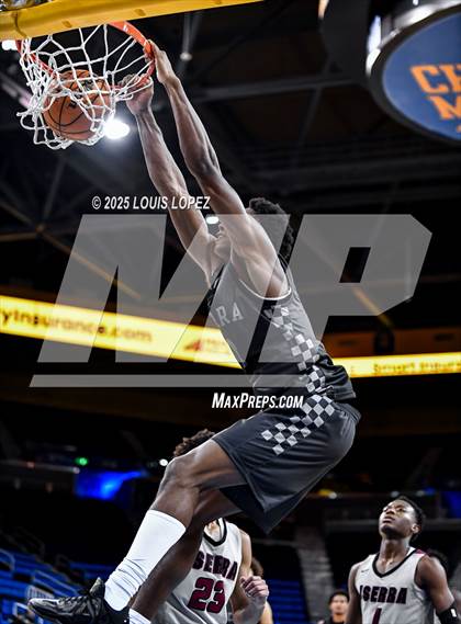 Thumbnail 3 in Sierra Canyon vs. JSerra Catholic photogallery.