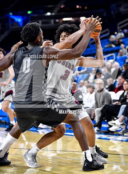 Thumbnail 3 in Sierra Canyon vs. JSerra Catholic photogallery.