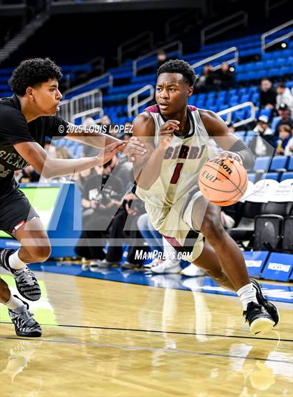 Thumbnail 2 in Sierra Canyon vs. JSerra Catholic photogallery.