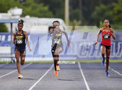 Thumbnail 3 in FHSAA 2A Finals (200 Meter) photogallery.
