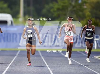Thumbnail 2 in FHSAA 2A Finals (200 Meter) photogallery.
