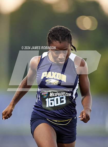 Thumbnail 1 in FHSAA 2A Finals (200 Meter) photogallery.