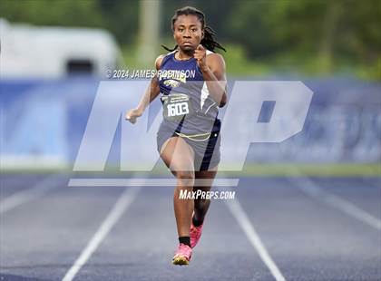 Thumbnail 3 in FHSAA 2A Finals (200 Meter) photogallery.