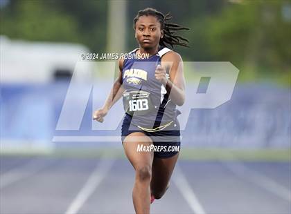 Thumbnail 3 in FHSAA 2A Finals (200 Meter) photogallery.