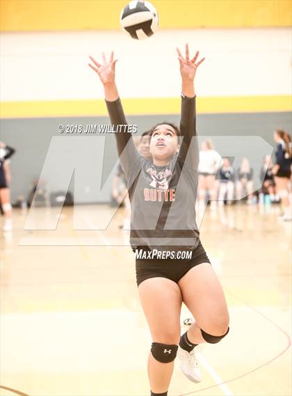 Thumbnail 2 in Bradshaw Mountain vs Poston Butte (Chandler Prep Invite)  photogallery.