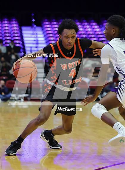 Thumbnail 1 in White Plains vs New Rochelle (Slam Dunk Showcase) photogallery.