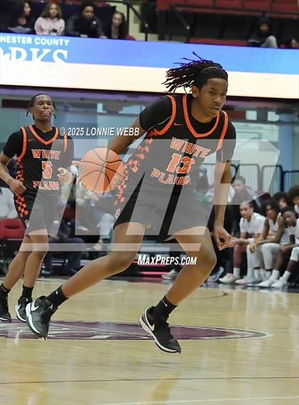 Thumbnail 2 in White Plains vs New Rochelle (Slam Dunk Showcase) photogallery.