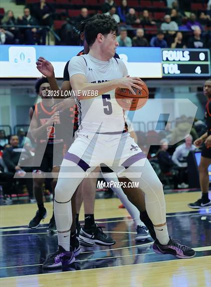 Thumbnail 3 in White Plains vs New Rochelle (Slam Dunk Showcase) photogallery.
