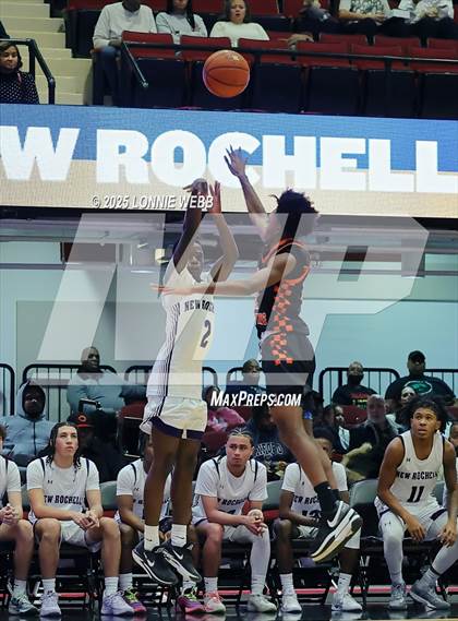 Thumbnail 1 in White Plains vs New Rochelle (Slam Dunk Showcase) photogallery.