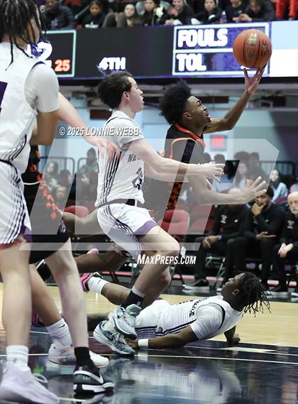 Thumbnail 3 in White Plains vs New Rochelle (Slam Dunk Showcase) photogallery.