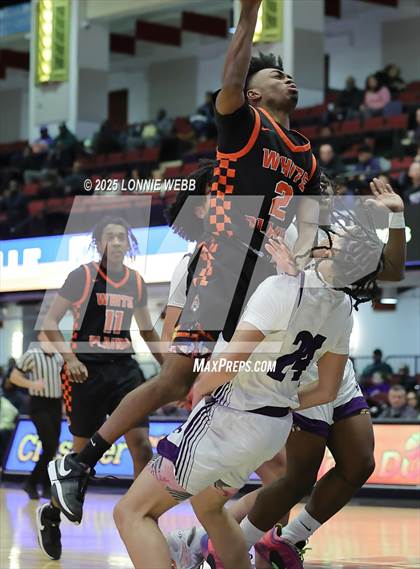 Thumbnail 3 in White Plains vs New Rochelle (Slam Dunk Showcase) photogallery.