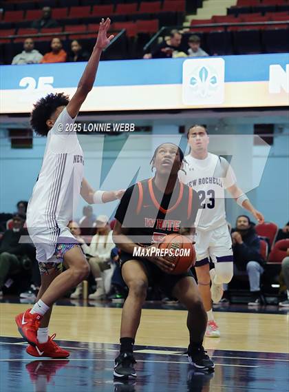 Thumbnail 2 in White Plains vs New Rochelle (Slam Dunk Showcase) photogallery.
