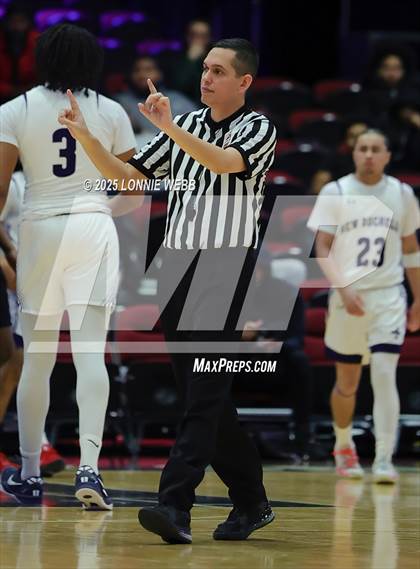 Thumbnail 1 in White Plains vs New Rochelle (Slam Dunk Showcase) photogallery.