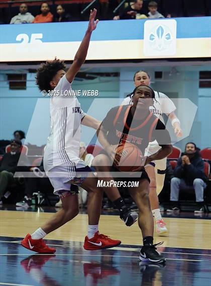 Thumbnail 3 in White Plains vs New Rochelle (Slam Dunk Showcase) photogallery.