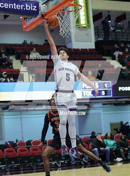 Thumbnail 2 in White Plains vs New Rochelle (Slam Dunk Showcase) photogallery.