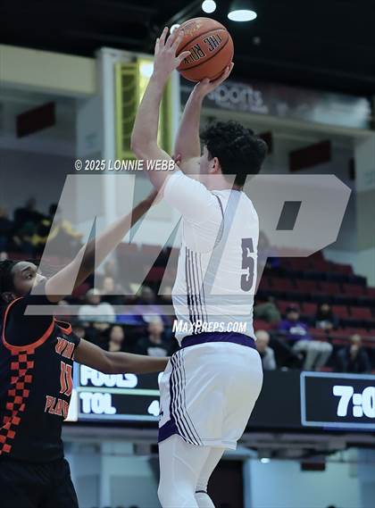Thumbnail 2 in White Plains vs New Rochelle (Slam Dunk Showcase) photogallery.