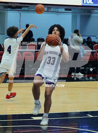 Thumbnail 2 in White Plains vs New Rochelle (Slam Dunk Showcase) photogallery.