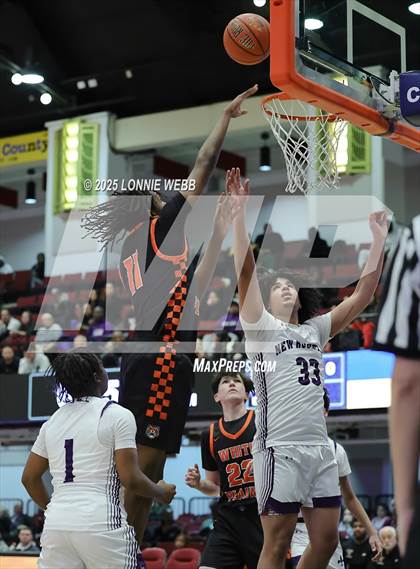 Thumbnail 1 in White Plains vs New Rochelle (Slam Dunk Showcase) photogallery.