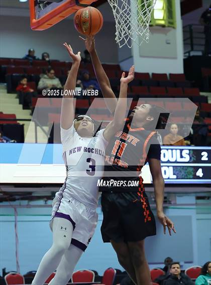 Thumbnail 1 in White Plains vs New Rochelle (Slam Dunk Showcase) photogallery.