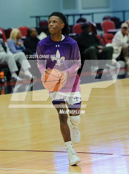 Thumbnail 3 in White Plains vs New Rochelle (Slam Dunk Showcase) photogallery.