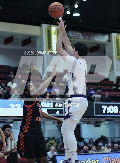 Thumbnail 3 in White Plains vs New Rochelle (Slam Dunk Showcase) photogallery.
