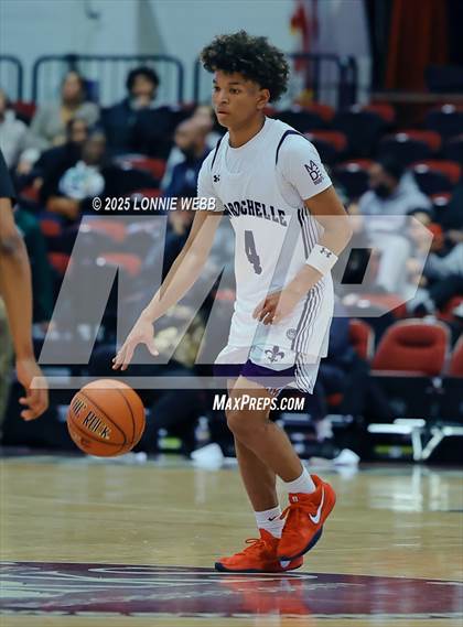 Thumbnail 2 in White Plains vs New Rochelle (Slam Dunk Showcase) photogallery.