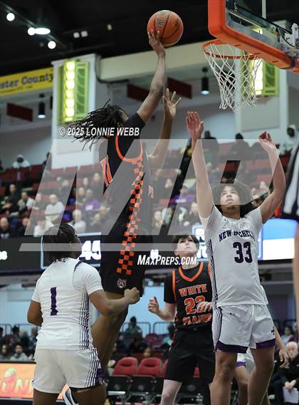 Thumbnail 3 in White Plains vs New Rochelle (Slam Dunk Showcase) photogallery.