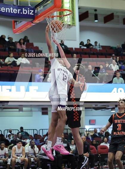 Thumbnail 2 in White Plains vs New Rochelle (Slam Dunk Showcase) photogallery.