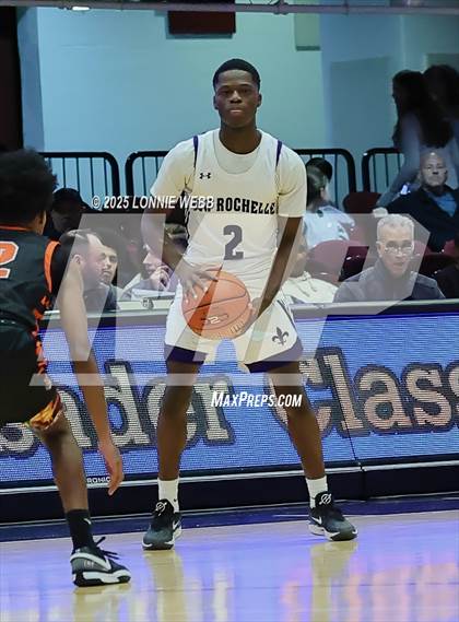 Thumbnail 1 in White Plains vs New Rochelle (Slam Dunk Showcase) photogallery.