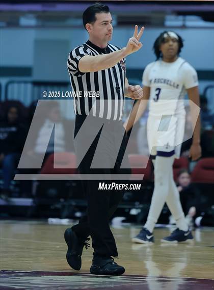 Thumbnail 2 in White Plains vs New Rochelle (Slam Dunk Showcase) photogallery.