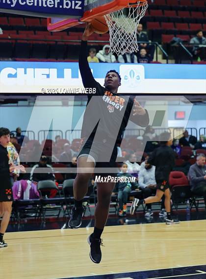 Thumbnail 1 in White Plains vs New Rochelle (Slam Dunk Showcase) photogallery.