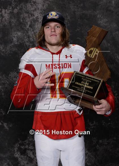 Thumbnail 1 in Mission Viejo (CIF State Division 1-AA Awards) photogallery.