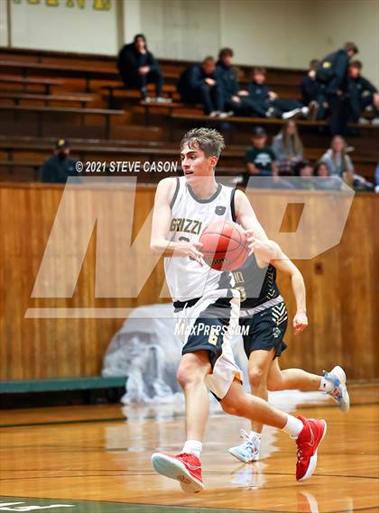 Thumbnail 1 in Rio Americano vs Golden Sierra (Kendall Arnett Tournament) photogallery.