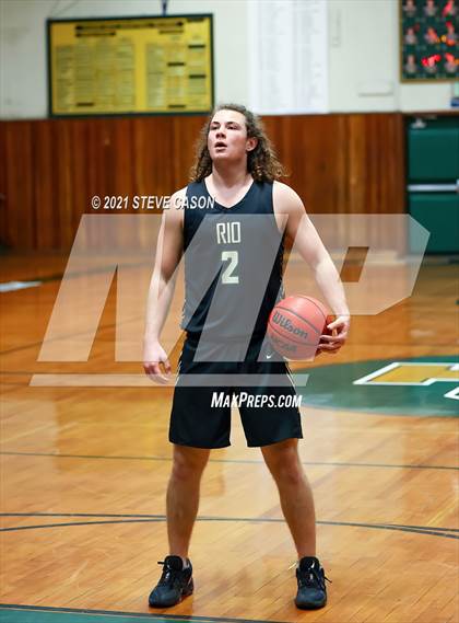 Thumbnail 3 in Rio Americano vs Golden Sierra (Kendall Arnett Tournament) photogallery.