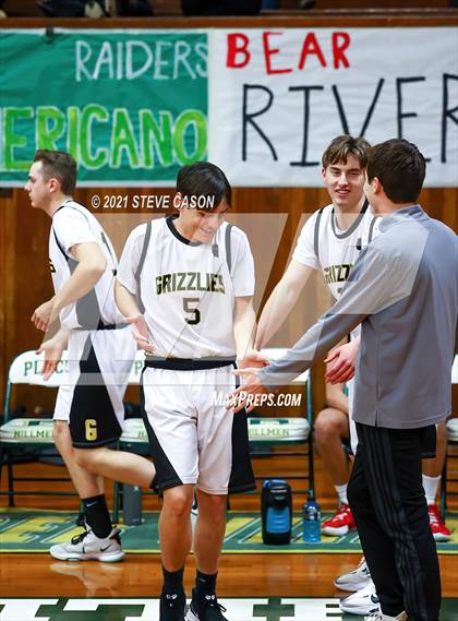 Thumbnail 3 in Rio Americano vs Golden Sierra (Kendall Arnett Tournament) photogallery.
